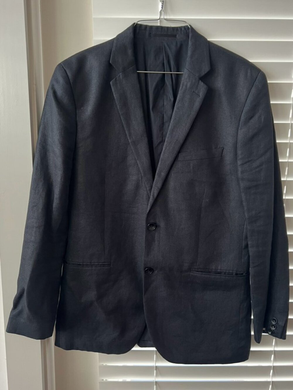 H&M Men Suit Jacket (US 42R)